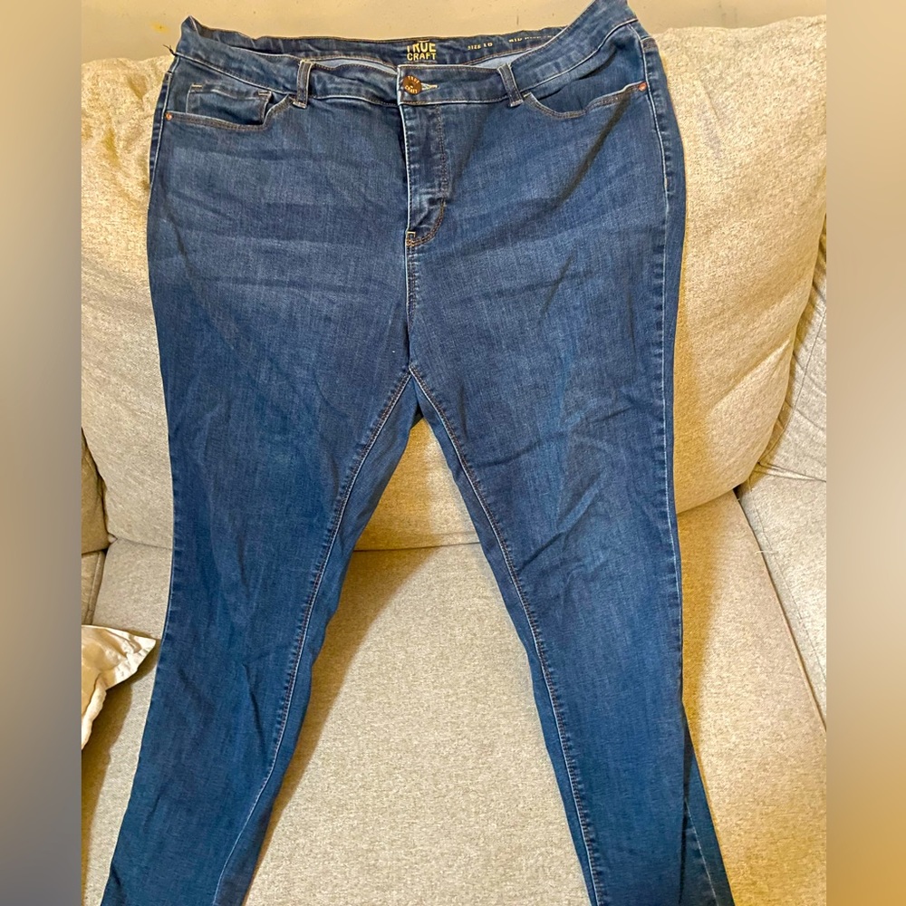$7 Jeans! True Craft Mid Rise Skinny Jeans